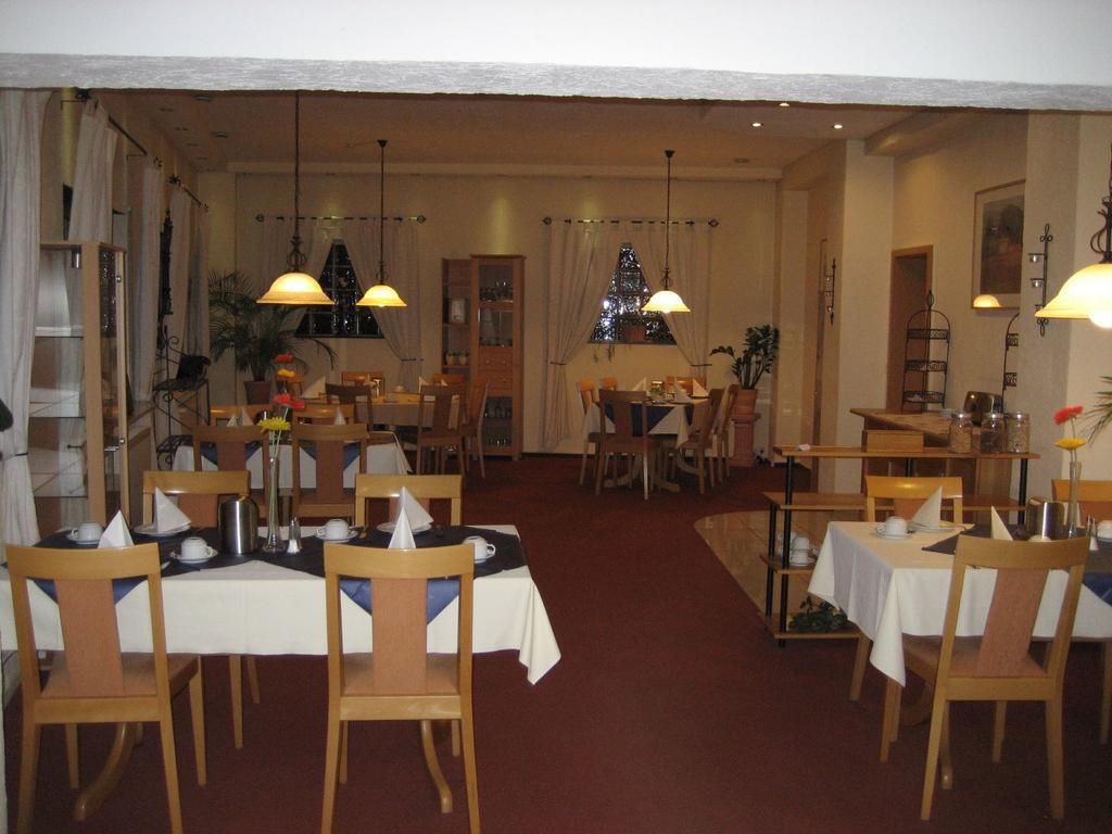 Hotel Zum Schnackel In Mainz Wiesbaden Exterior foto